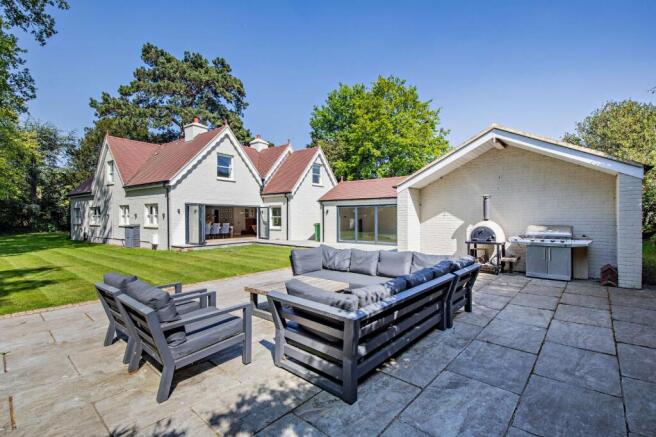 Entertaining Area