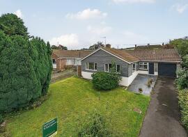 24, Oakwood Drive, Blandford Forum DT11 8QT