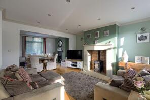 35, Hambledon View, Burnley BB12 7PD