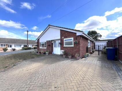 Fairview Avenue, Chatteris, Cambs., PE16 6QW