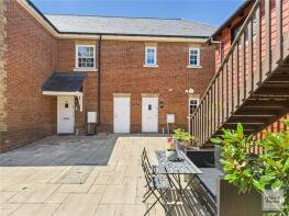 Flat 4, Woldhurst Court, Runcton Lane, Chichester PO20 1AD