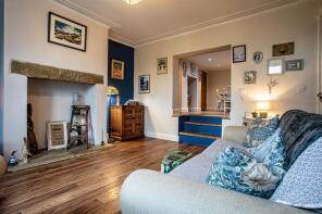 33, Fixby Avenue, Halifax HX2 7DH