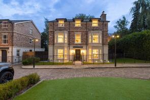 5, Holland Park, Bramhall, Stockport SK7 2AX