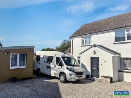 7 Holywell Park, Halwill, Beaworthy
