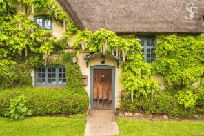 Brook Cottage, Bassett Road, Letcombe Regis, Wantage OX12 9LJ