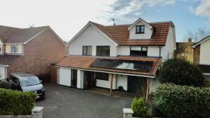 14, Rydon Crescent, Cannington, Bridgwater TA5 2JT