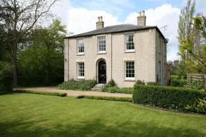 White House, The Street, Harleston IP20 0PJ