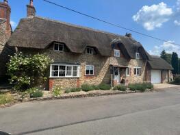 Wayside, Road Through Great Coxwell, Great Coxwell, Faringdon SN7 7NB