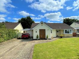 8, Wayside Close, Chippenham SN15 5NY