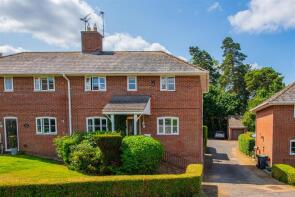 24, Deenethorpe, Corby NN17 3EP