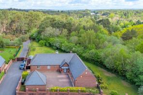 23, Matchams Close, Ringwood BH24 2BZ