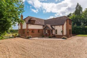 Highfield, Parrotts Lane, Tring HP23 6NY