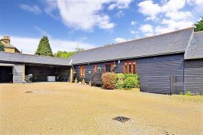Woodside Barn, Grays Farm, North Stream, Marshside CT3 4EN