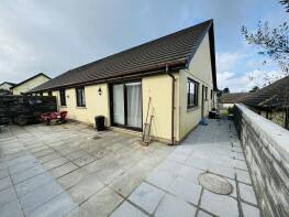 31, Dol Y Dderwen, Llangain, Carmarthen SA33 5BE