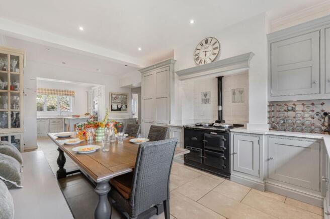 Kitchen/Breakfast