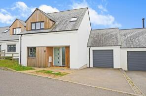 16, Ocean Heights, Truro TR4 8FR