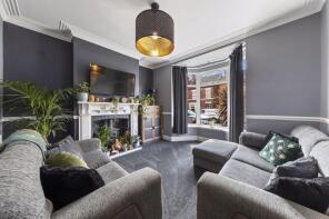 37, Alexandra Road West, Chesterfield S40 1NP