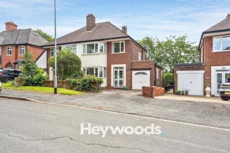 Chester Crescent, Newcastle, ST5