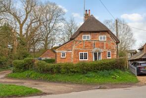Cornerways, Kingston Road, Shalbourne SN8 3QD