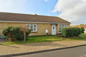 2, Greenways, Woodbridge IP12 3TR
