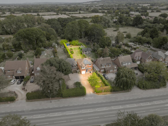 Wendover Road, Weston Turville