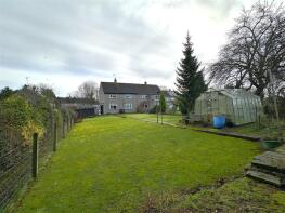 15, Oakhurst, Langley Burrell SN15 4LG