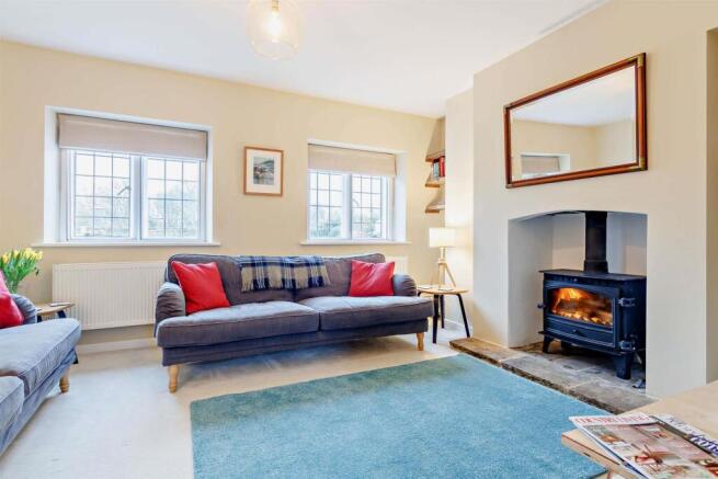 Sitting Room 1.jpg