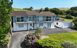 3, Chichester Close, Bideford EX39 4JT