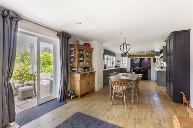 Kitchen/Breakfast