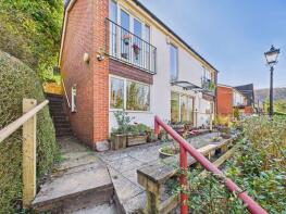 44 Albanoch, Paradise, Coalbrookdale, Telford TF8 7NW