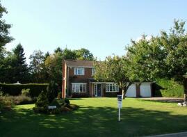 Glenmere, Creeton Road, Grantham NG33 4PT