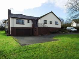 4 Skirrid View, Court Rise, Abergavenny NP7 9YH