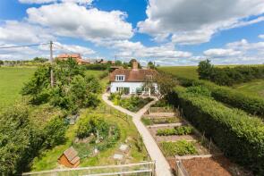 Perry Hill Cottage, Perry Hill, Aylesbury HP18 0TS