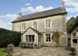 Southcourt, London Road, Cirencester GL7 5SJ
