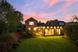 Byfields, Common Road, Thatcham RG19 8LS