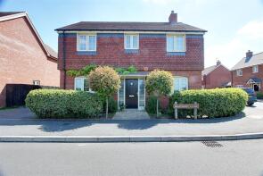 12, Brandon Close, Aylesbury HP22 5XE