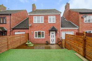 3, Chester Close, Apperley, Gloucester GL19 4EA