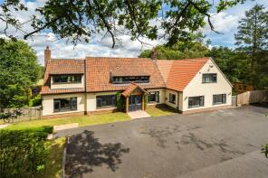 Pipits Hill, Martlesham Road, Little Bealings IP13 6LX
