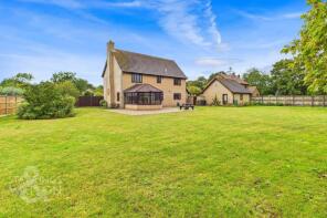 Tarn Howe, Gislingham Road, Stowmarket IP14 4HY