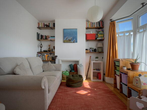 Photo 2