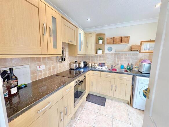 Kitchen.jpg