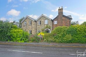 1, The Green, North Road, Havering-atte-bower, Romford RM4 1PL