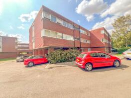 7, Cleaver Gardens, Nuneaton CV10 0HG