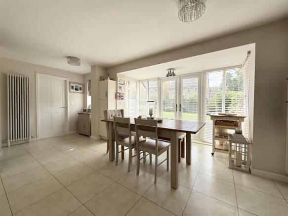 LIVING DINING KITCHEN