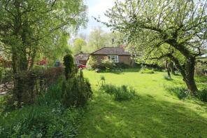 Merry Hill, Rotten Row, Bradfield, Reading RG7 6LL