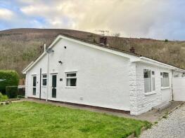 26, Graig Newydd, Swansea SA9 2DG