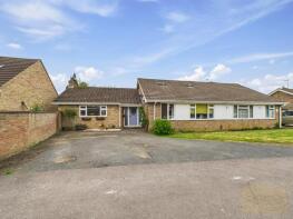 19, Lawn Crescent, Shurdington, Cheltenham GL51 4UR