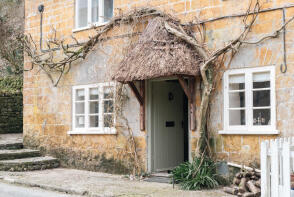 2, Brooklyn Cottages, Village Street, Beaminster DT8 3JR