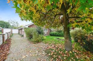 White Gables, Lime Kiln Road, West Dereham PE33 9RT