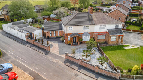 East Avenue, Rudheath